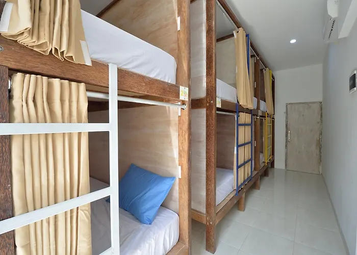 The Singgah Hostal *